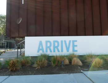 arrive_hotel