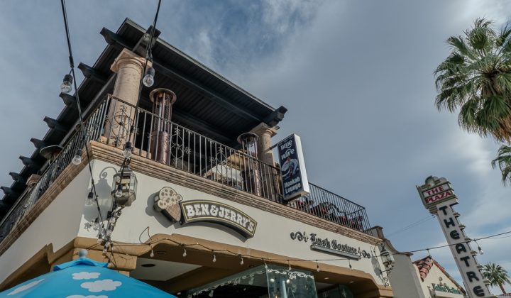 blue_wave_hookah_lounge_palm_springs