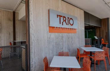 trio_restaurant