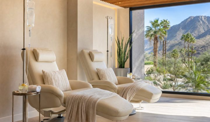 IV vitamin therapy lounge with recliners and desert views