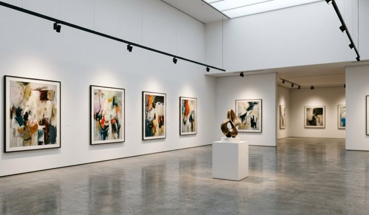 Heather James Fine Art in Palm Desert, California